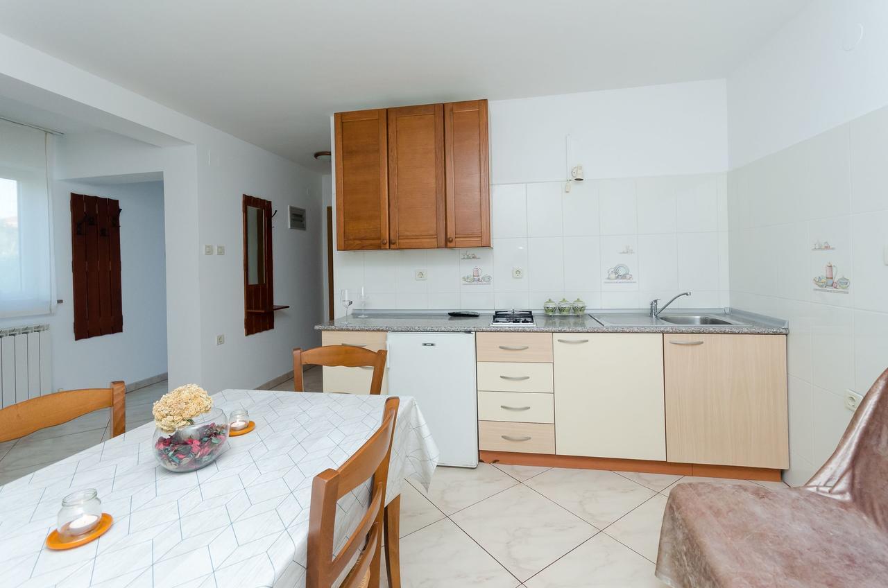 Apartment Zdenko Ровинь Экстерьер фото